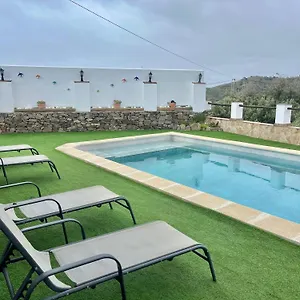 https://casa-rural-villa-miradri.1costadelsol.com